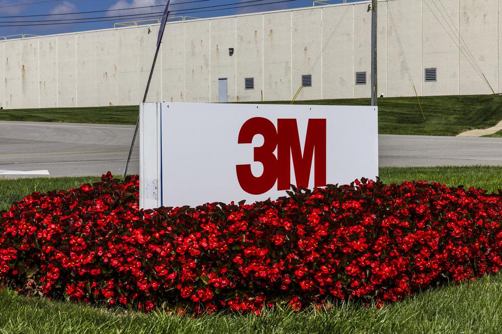 3M stock price forecast ahead of earnings: will it surge to $200?